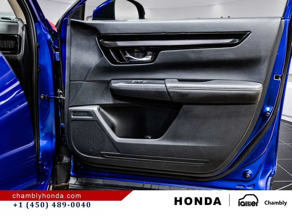 2024 Honda CR-V Sport AWD CARPLAY I MAGS I SUNROOF I STARTER I HEATED SEATS & STEERING WEEL I ACTIVE SECURITY in Montréal, Quebec - 17 - w1024h768px