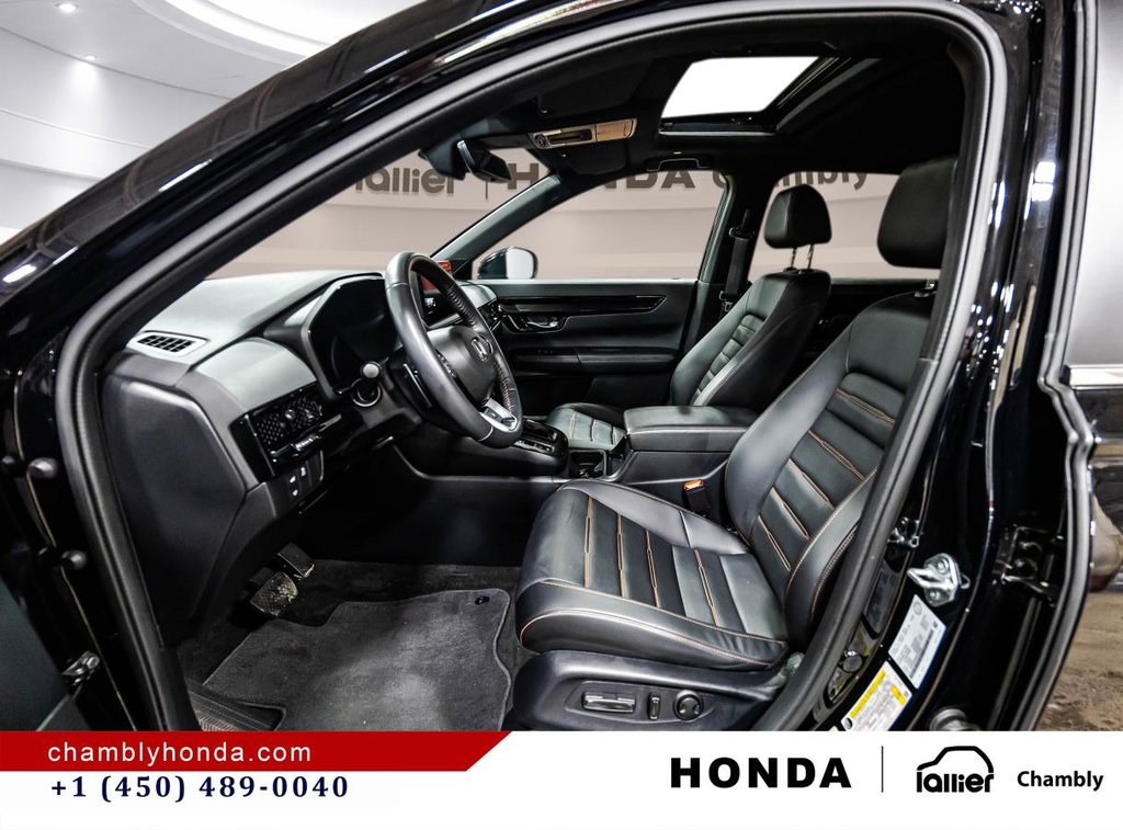 2024 Honda CR-V Touring AWD SUNROOF I MAGS I LEATHER I HEATED SEATS & STEERING WHEEL I STARTER I ACTIVE SECURITY in Montréal, Quebec - 21 - w1024h768px