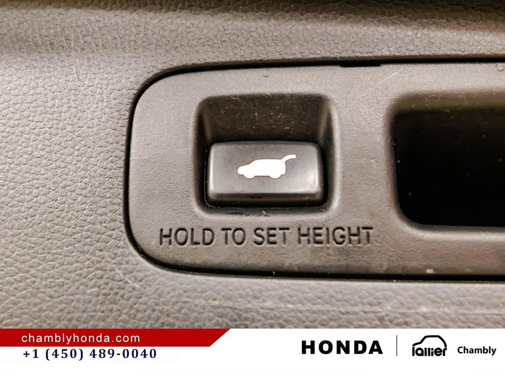 2024 Honda CR-V EX-L AWD LEATHER I HEATED SEATS AND STEERING WHEEL I SUNROOF I MAGS I CARPLAY I STARTER in Montréal, Quebec - 16 - w1024h768px