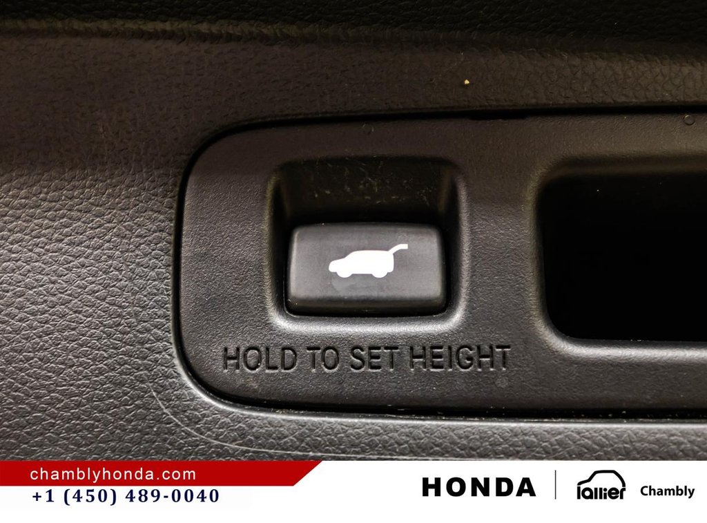 2024 Honda CR-V Sport AWD SUNROOF I MAGS I HEATED SEATS AND STEERING WHEEL I CAMERA I STARTER I ACTIVE SECURITY in Montréal, Quebec - 15 - w1024h768px
