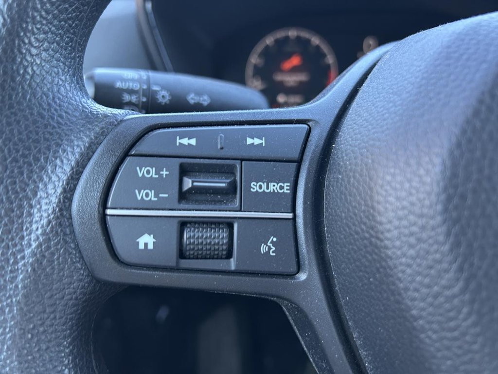 2024 Honda CR-V LX-B HEATED SEATS I CAMERA I STARTER I CARPLAY I BLUETOOTH I ACTIVE SECURTY in Montréal, Quebec - 10 - w1024h768px