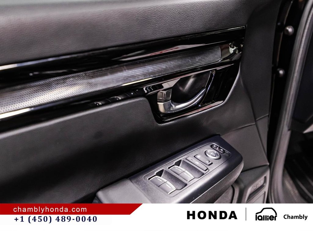 Honda CR-V Sport AWD SUNROOF I MAGS I STARTER I HEATED SEATS & SYEERING WHEEL I ACTIVE SECURITY 2025 à Montréal, Québec - 11 - w1024h768px