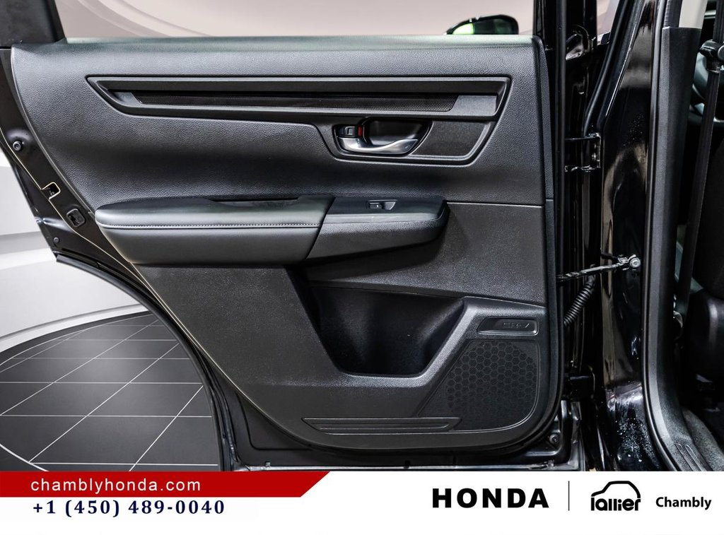 Honda CR-V LX AWD I HEATED SEATS I CAMERA I STARTER I ACTIVE SECURITY 2025 à Montréal, Québec - 12 - w1024h768px