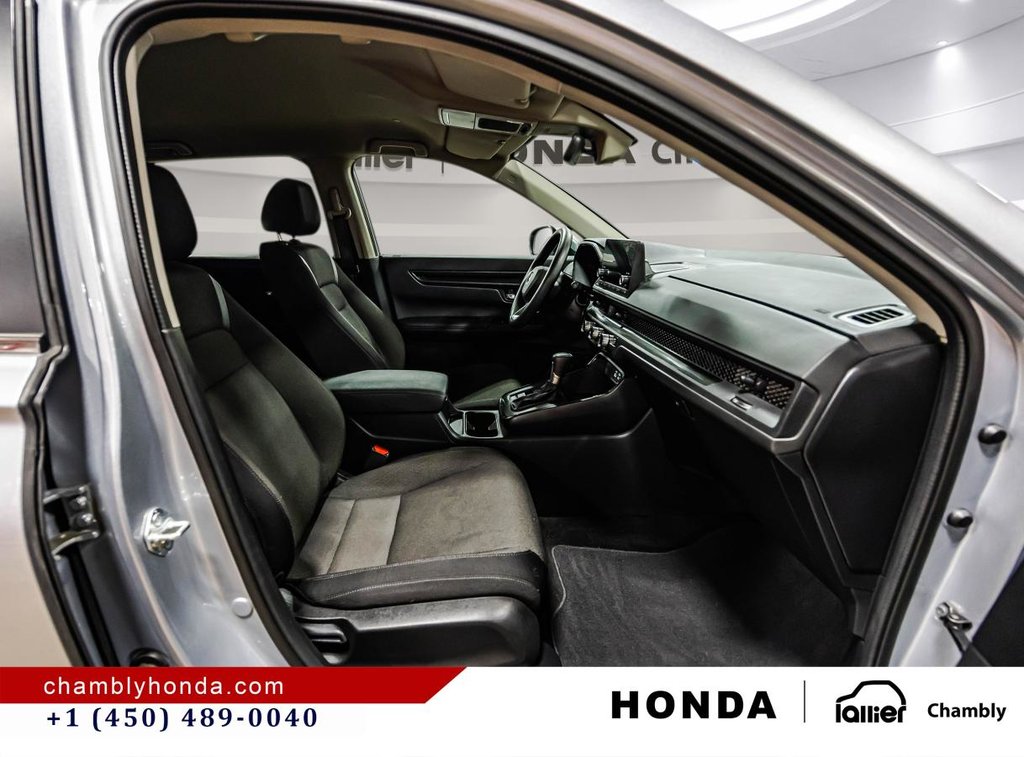 2025 Honda CR-V LX AWD CARPLAY I HEATED SEATS I CAMERA I STARTER I ACTIVE SECURITY in Montréal, Quebec - 17 - w1024h768px