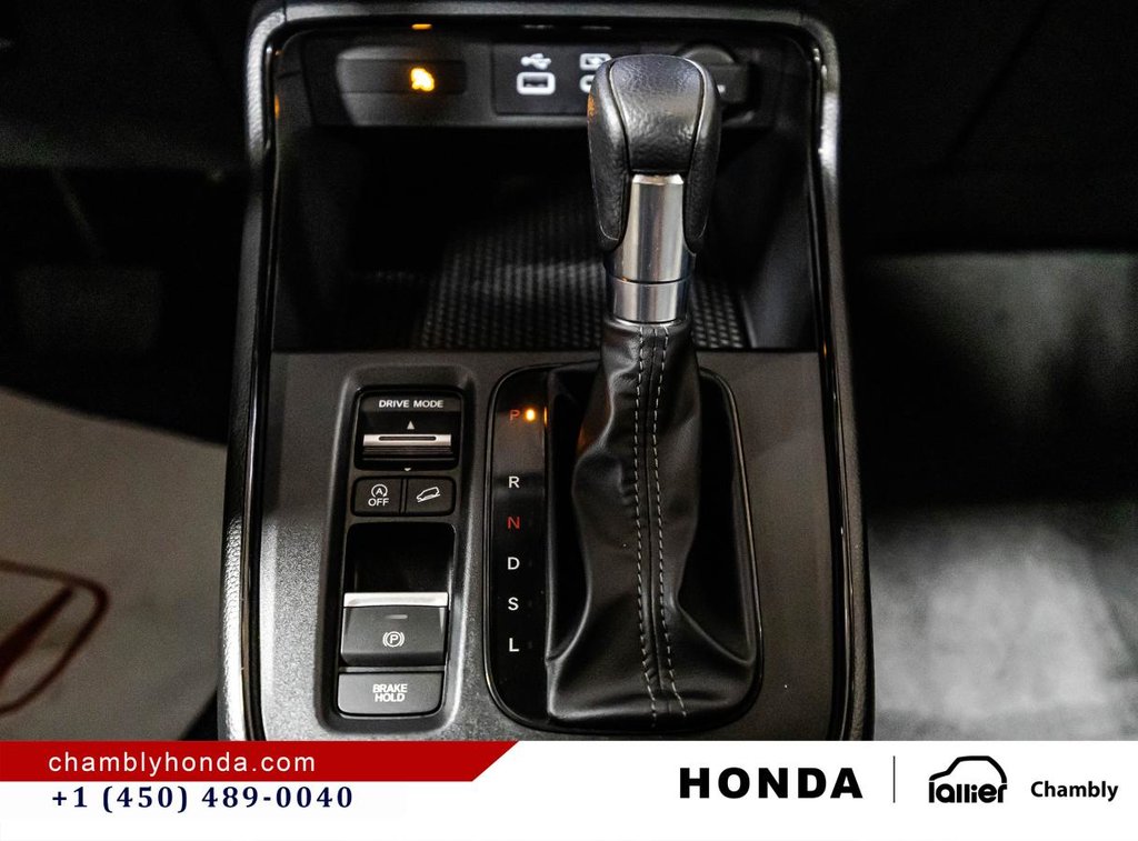 2025 Honda CR-V LX AWD CARPLAY I HEATED SEATS I CAMERA I STARTER I ACTIVE SECURITY in Montréal, Quebec - 24 - w1024h768px