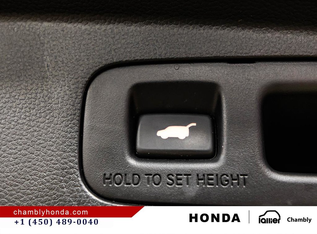 Honda CR-V Sport AWD CARPLAY I HEATED SEATS AND STEERING WHEEL I SUNROOF I MAGS I STARTER I ACTIVE SECURITY 2025 à Montréal, Québec - 15 - w1024h768px