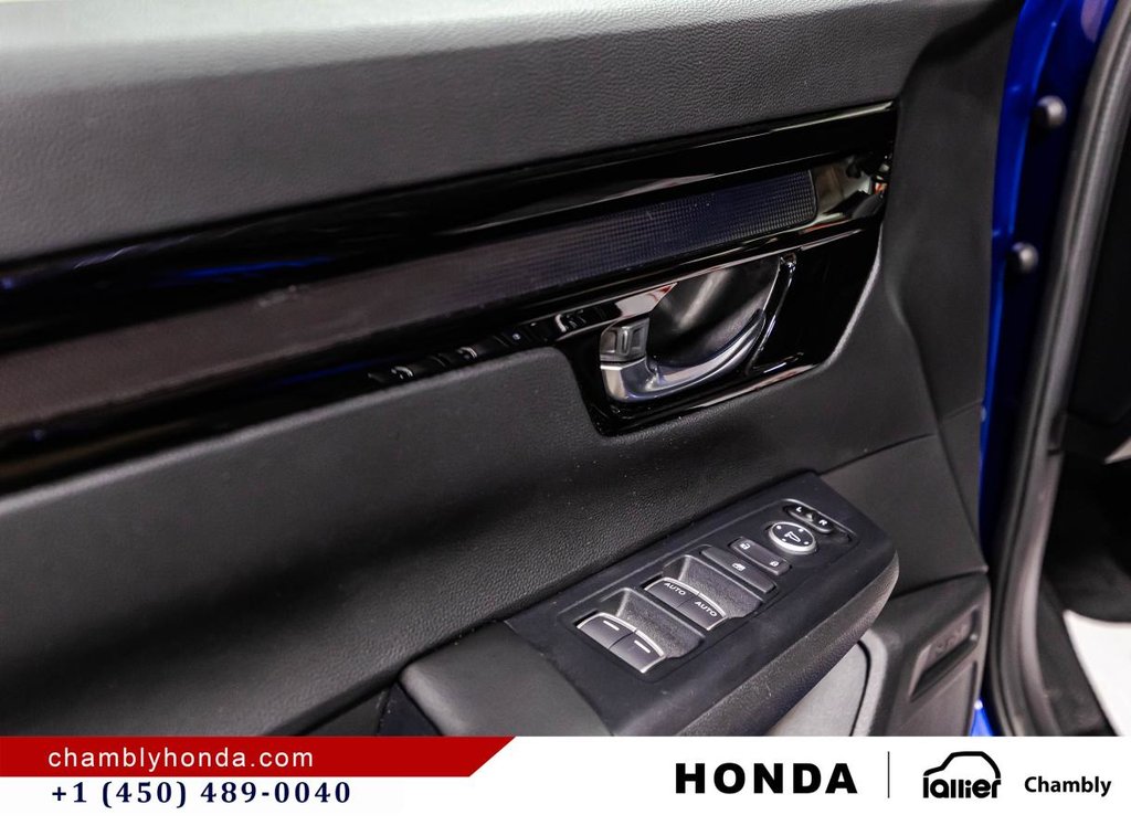 Honda CR-V Sport AWD CARPLAY I HEATED SEATS AND STEERING WHEEL I SUNROOF I MAGS I STARTER I ACTIVE SECURITY 2025 à Montréal, Québec - 11 - w1024h768px