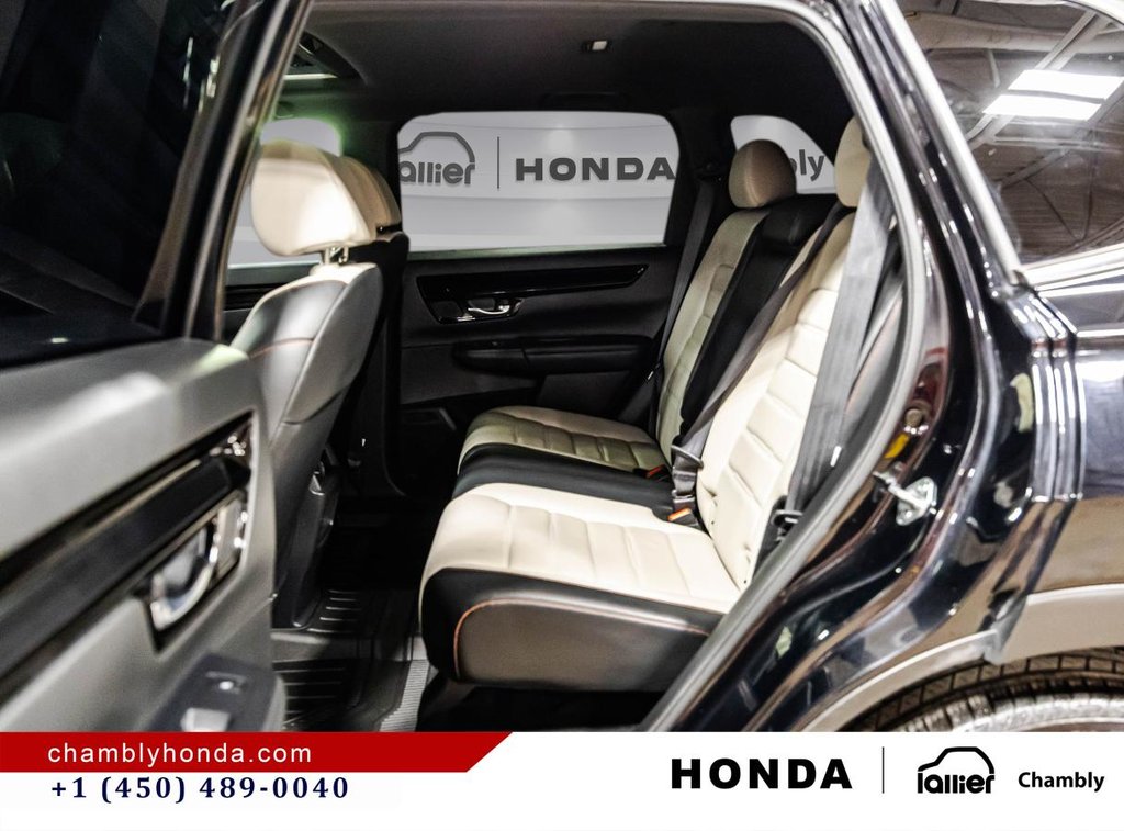 2025 Honda CR-V Touring AWD LEATHER I SUNROOF I MAGS I HEATED SEAT AND STEERING WHEEL I CARPLAY I ACTIVE SECURITY in Montréal, Quebec - 13 - w1024h768px