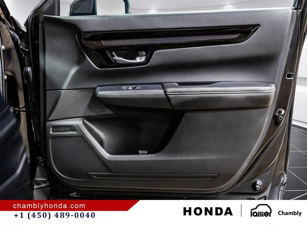 2025 Honda CR-V Touring AWD LEATHER I SUNROOF I MAGS I HEATED SEAT AND STEERING WHEEL I CARPLAY I ACTIVE SECURITY in Montréal, Quebec - 17 - w1024h768px