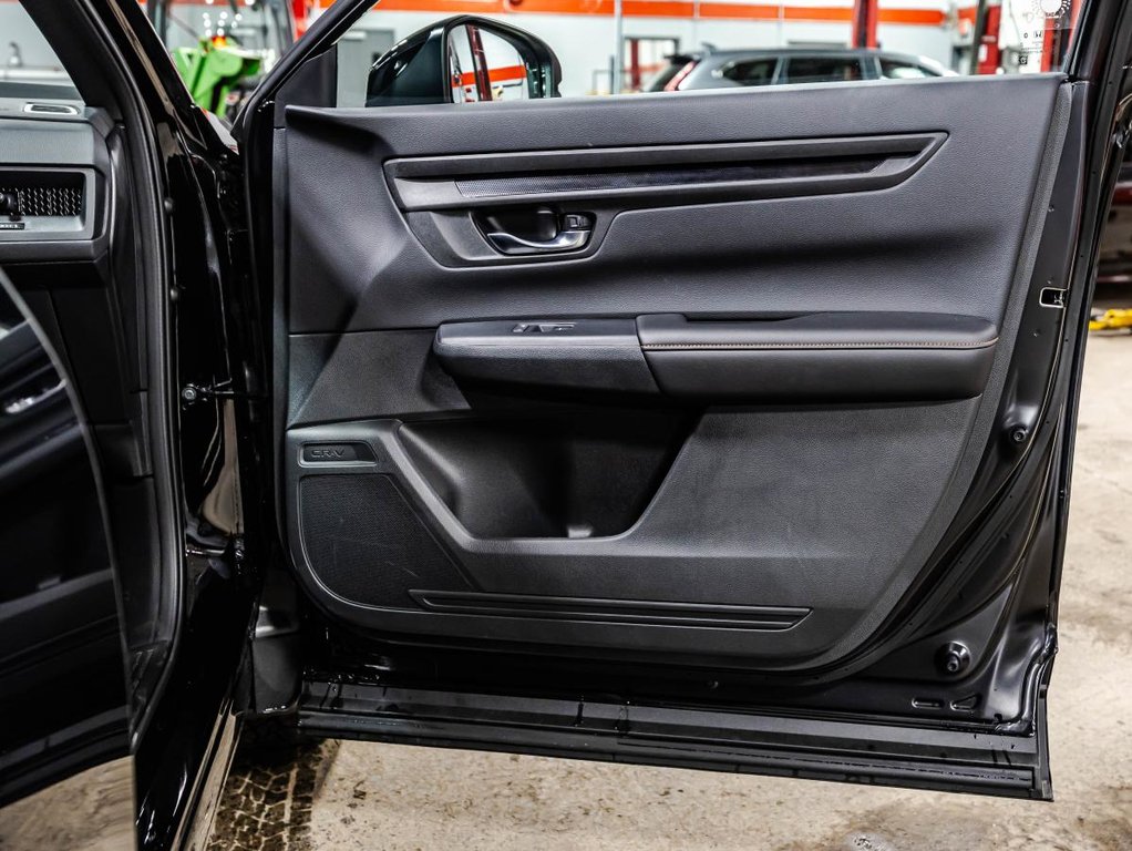 2026 Honda CR-V TrailSport AWD. HYBRID, TOIT, in Montréal, Quebec - 17 - w1024h768px