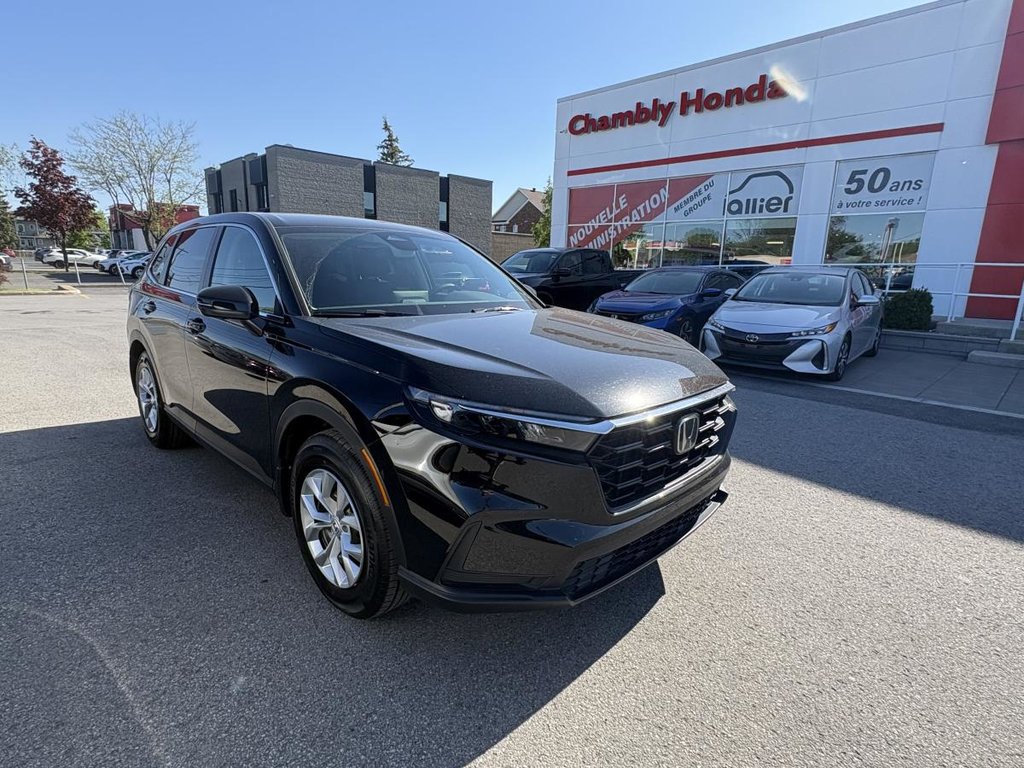 2026 Honda CR-V LX  11,000 KM I CARPLAY I HEATED SEATS I STARTER I CAMERA I ACTIOVE SECURITY in Montréal, Quebec - 1 - w1024h768px