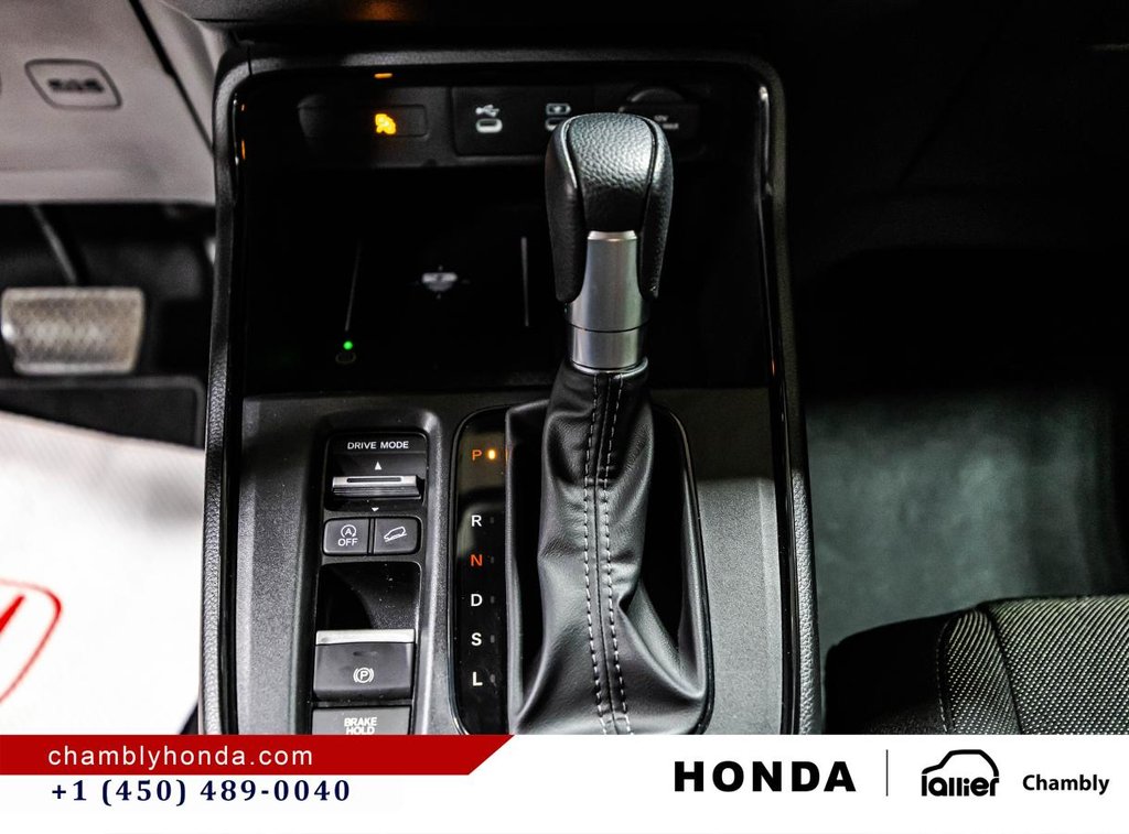 Honda CR-V LX  11,000 KM I CARPLAY I HEATED SEATS I STARTER I CAMERA I ACTIOVE SECURITY 2026 à Montréal, Québec - 24 - w1024h768px