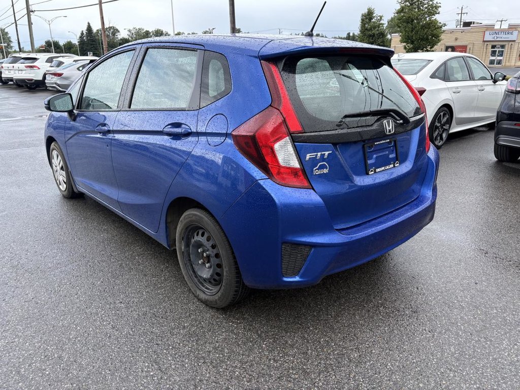 Honda Fit LX 31,000 KM I 1 OWNER I MAINTENANCE AT LALLIER HONDA I HEATED SEATS I BLUETOOTH I CAMERA 2015 à Montréal, Québec - 4 - w1024h768px