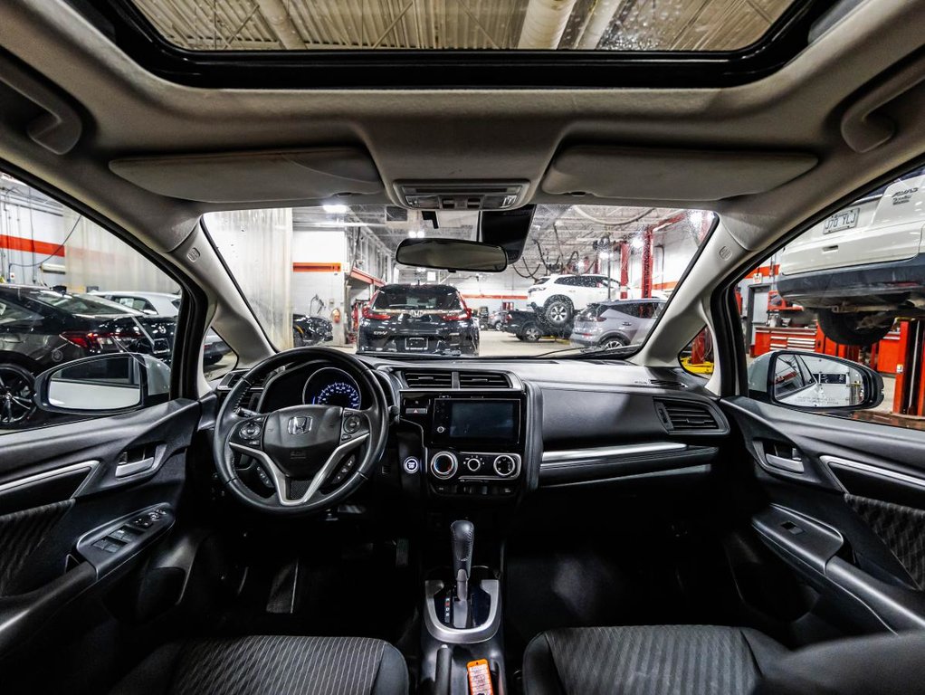 Honda Fit Sport w/Honda Sensing CVT I SUNROOF I MAGS I HEATED SEATS I CAMERA I ACTIVE SECURITY 2019 à Montréal, Québec - 15 - w1024h768px