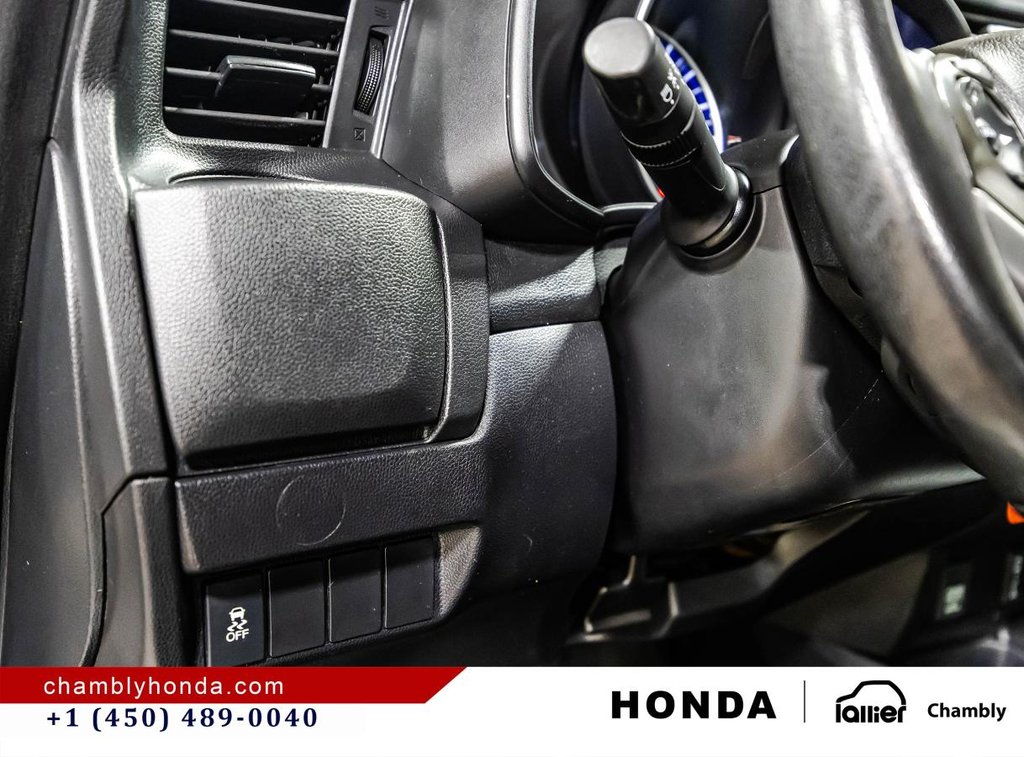 2019 Honda Fit Sport Manual!!! CARPLAY I HEATED SEATS I CAMERA I MAGS in Montréal, Quebec - 20 - w1024h768px