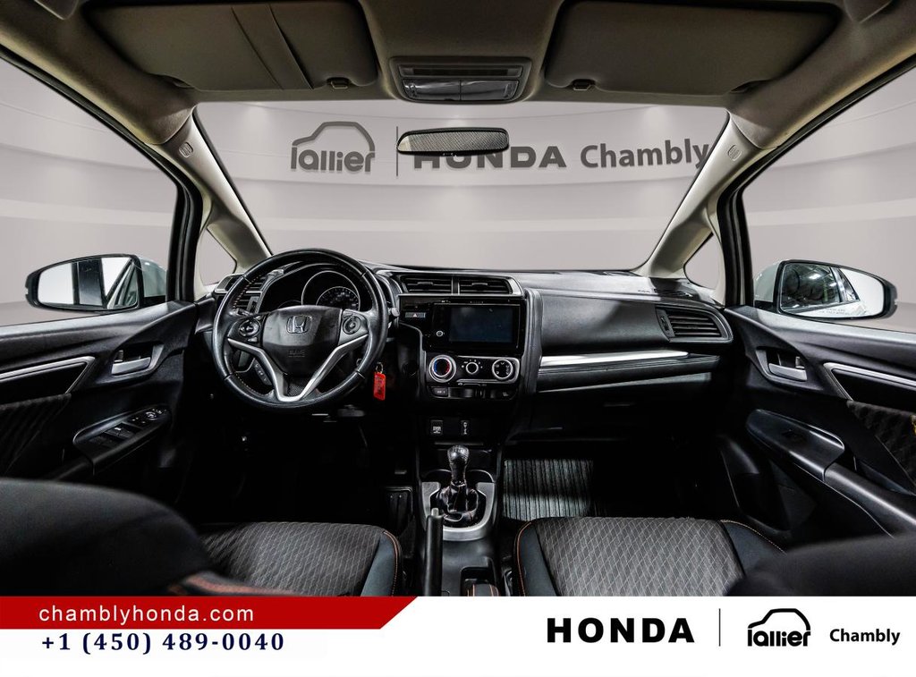 2019 Honda Fit Sport Manual!!! CARPLAY I HEATED SEATS I CAMERA I MAGS in Montréal, Quebec - 14 - w1024h768px