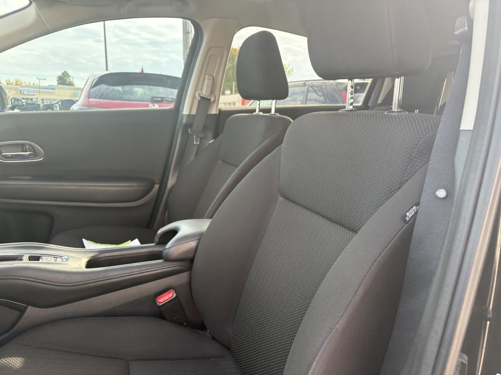 Honda HR-V EX  AWD  I SUNROOF I MAGS I HEATED SEATS I CAMERA I  BLUETOOTH 2016 à Montréal, Québec - 8 - w1024h768px
