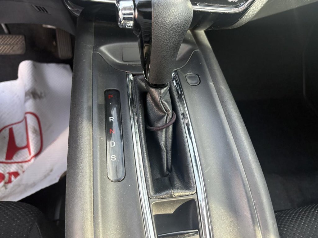 Honda HR-V EX  AWD  I SUNROOF I MAGS I HEATED SEATS I CAMERA I  BLUETOOTH 2016 à Montréal, Québec - 13 - w1024h768px