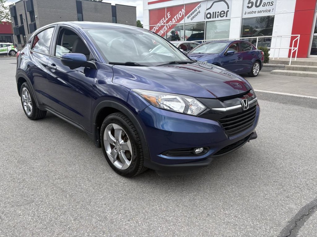 2017 Honda HR-V EX AWD I HEATED SEATS I MAGS I CAMERA I BLUETOOTH I SUNROOF in Montréal, Quebec - 2 - w1024h768px
