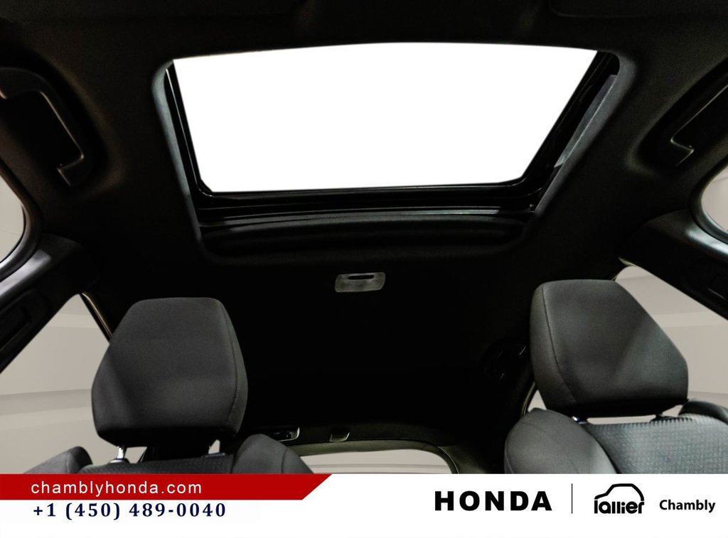 2019 Honda HR-V Sport AWD  CARPLAY I HEATED SEATS I CAMERA I MAGS I SUNROOF I ACTIVE SECURITY in Montréal, Quebec - 19 - w1024h768px