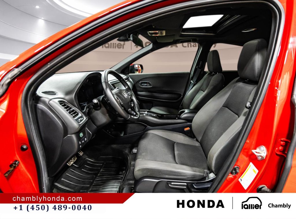 2019 Honda HR-V Sport AWD  CARPLAY I HEATED SEATS I CAMERA I MAGS I SUNROOF I ACTIVE SECURITY in Montréal, Quebec - 20 - w1024h768px
