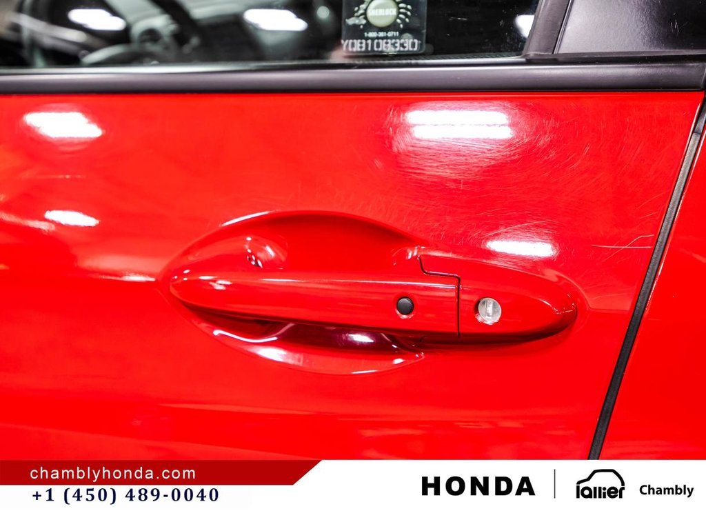 2019 Honda HR-V Sport AWD  CARPLAY I HEATED SEATS I CAMERA I MAGS I SUNROOF I ACTIVE SECURITY in Montréal, Quebec - 11 - w1024h768px