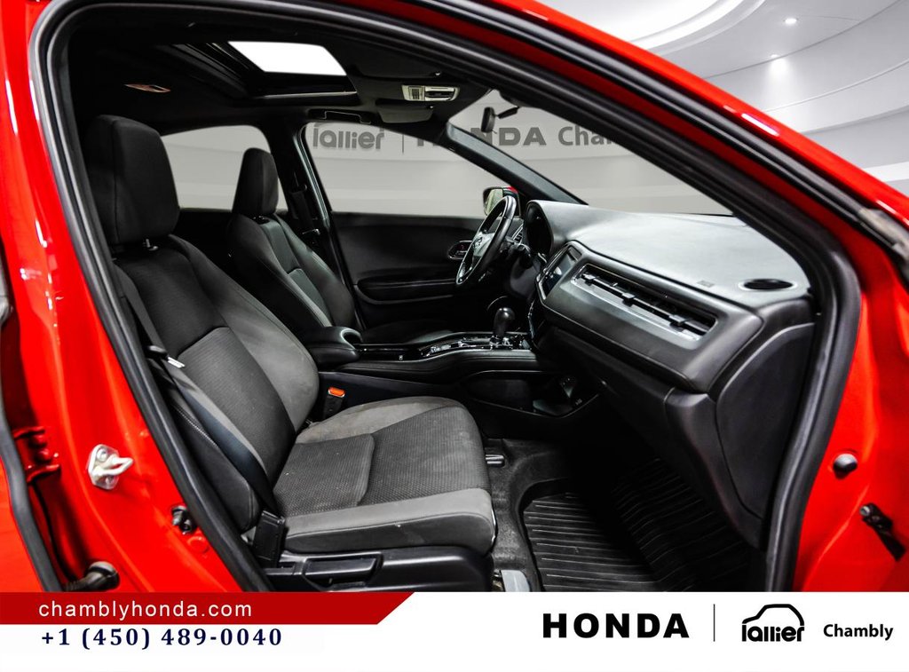 2019 Honda HR-V Sport AWD  CARPLAY I HEATED SEATS I CAMERA I MAGS I SUNROOF I ACTIVE SECURITY in Montréal, Quebec - 18 - w1024h768px