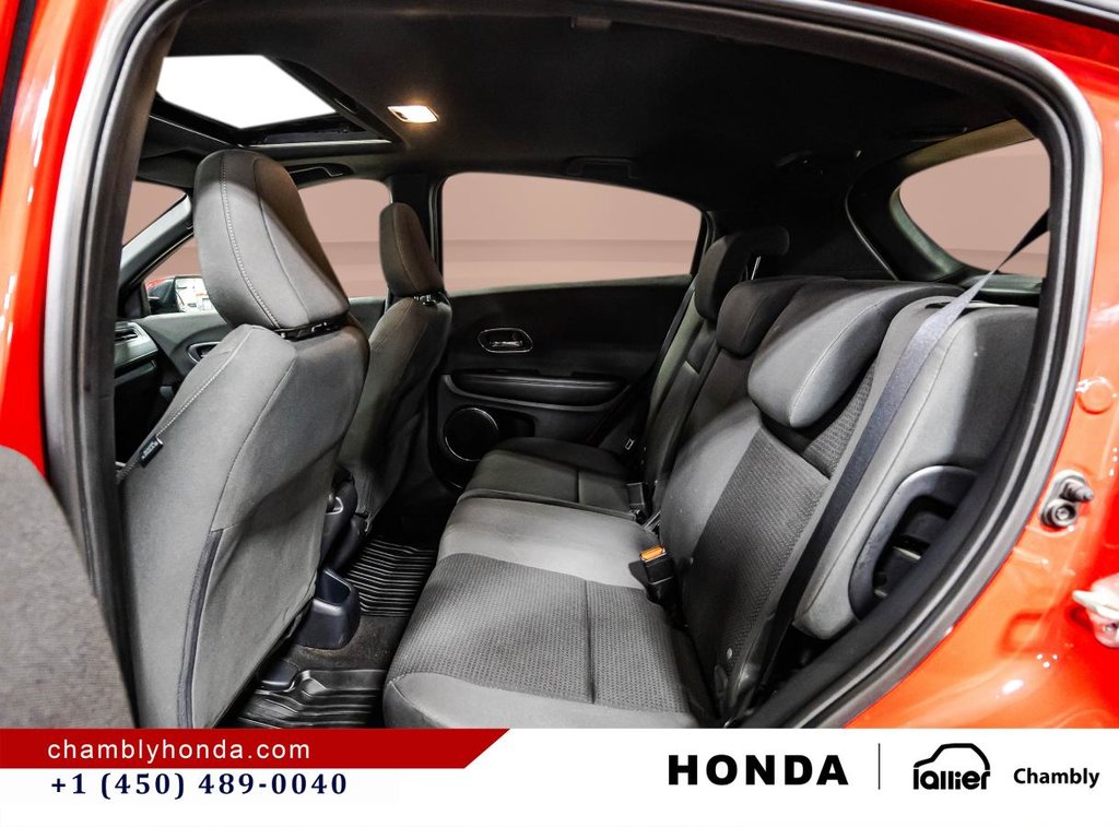 2019 Honda HR-V Sport AWD  CARPLAY I HEATED SEATS I CAMERA I MAGS I SUNROOF I ACTIVE SECURITY in Montréal, Quebec - 14 - w1024h768px