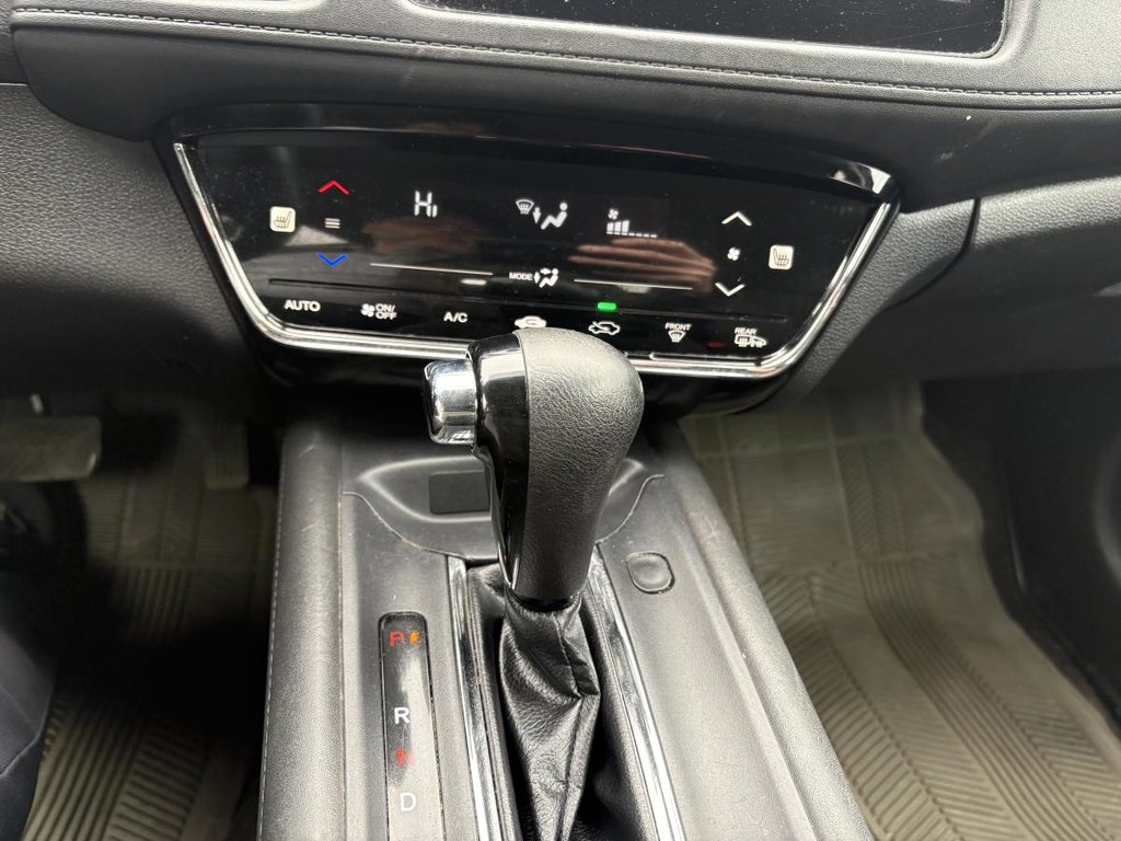 Honda HR-V LX  LALLIER 10 YEARS/200,000 KM WARRANTY I CARPLAY I HEATED SEATS I ACTIVE SECURITY 2019 à Montréal, Québec - 10 - w1024h768px