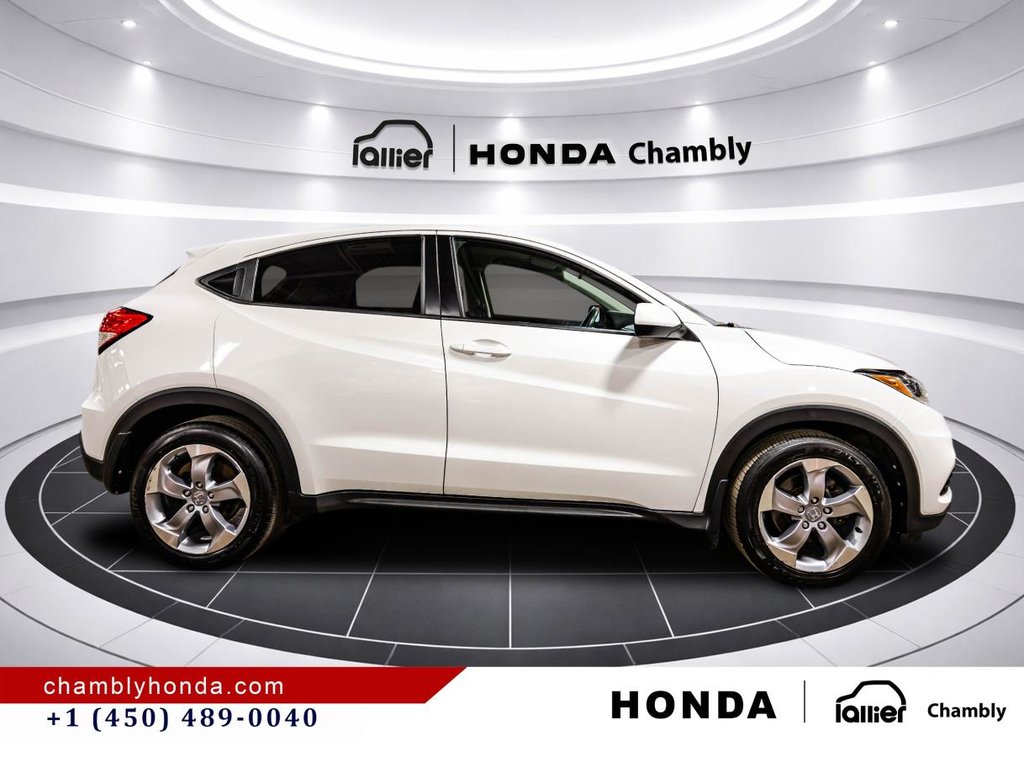 2019 Honda HR-V LX  LALLIER 10 YEARS/200,000 KM WARRANTY I CARPLAY I HEATED SEATS I ACTIVE SECURITY in Montréal, Quebec - 8 - w1024h768px