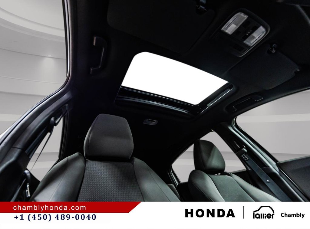 Honda HR-V Sport AWD 15,000 KM!! I MAGS I SUNROOF I HEATED SEATS I CAMERA I ACTIVE SECURITY 2019 à Montréal, Québec - 19 - w1024h768px