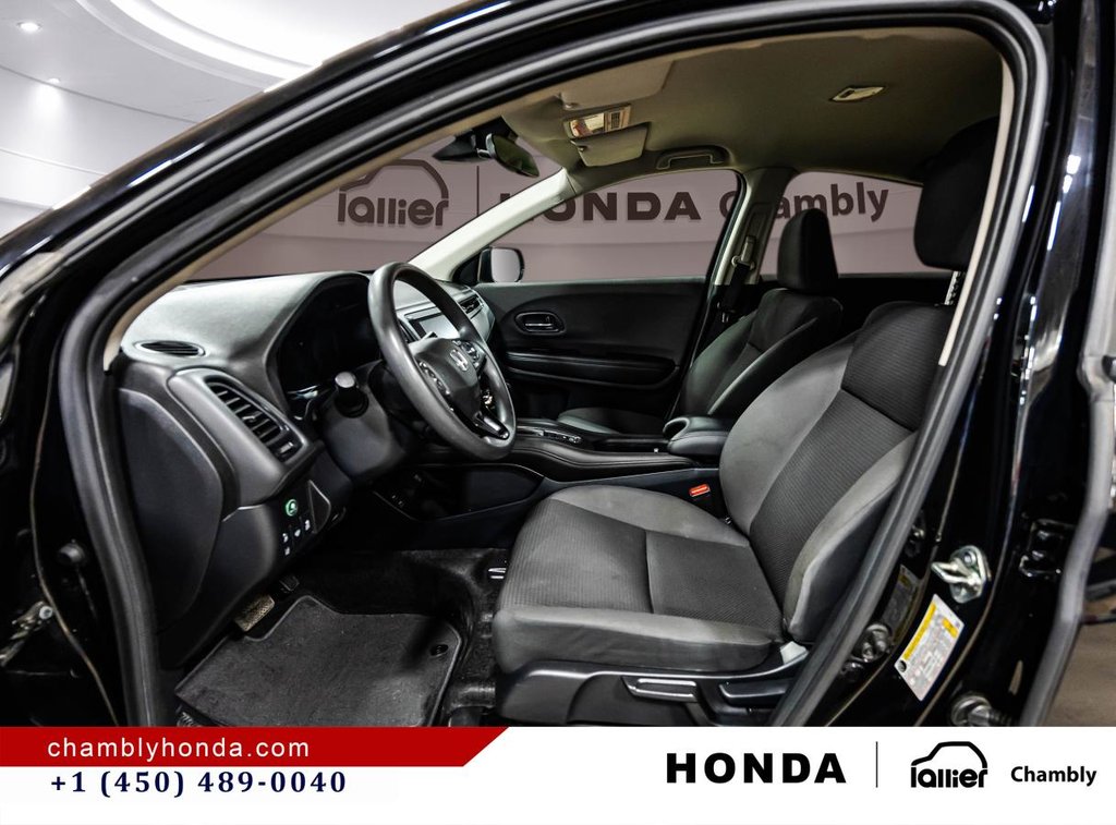 2020 Honda HR-V LX AWD  MAGS I HEATED SEATS I CAMERA I BLUETOOTH I ACTIVE SECURITY in Montréal, Quebec - 18 - w1024h768px