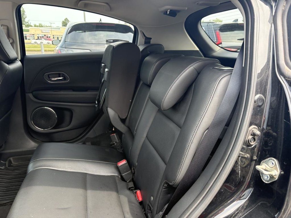 Honda HR-V Touring AWD LEATHER I HEATED SEATS I MAGS I GPS I CARPLAY I ACTIVE SECURITY 2020 à Montréal, Québec - 6 - w1024h768px