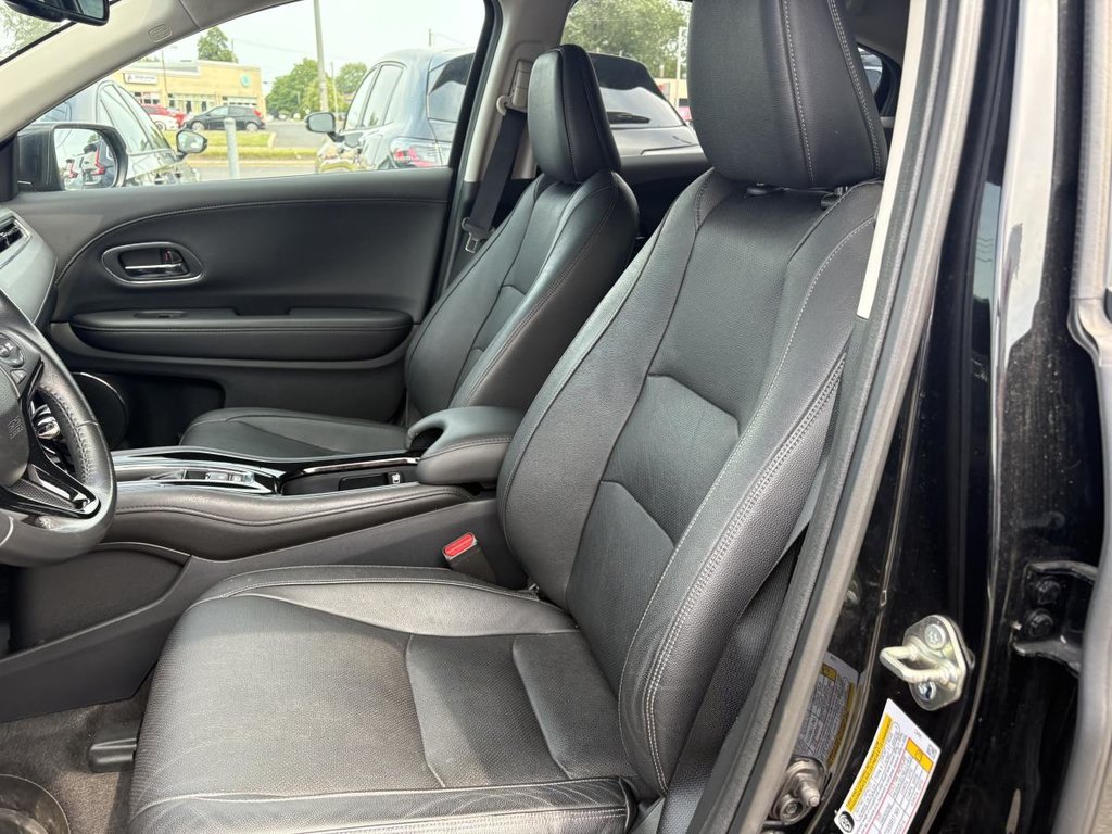 Honda HR-V Touring AWD LEATHER I HEATED SEATS I MAGS I GPS I CARPLAY I ACTIVE SECURITY 2020 à Montréal, Québec - 7 - w1024h768px