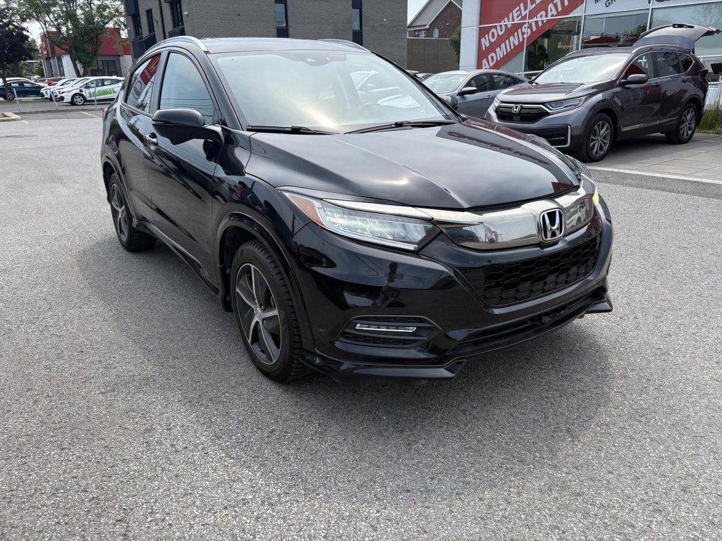 Honda HR-V Touring AWD LEATHER I HEATED SEATS I MAGS I GPS I CARPLAY I ACTIVE SECURITY 2020 à Montréal, Québec - 2 - w1024h768px