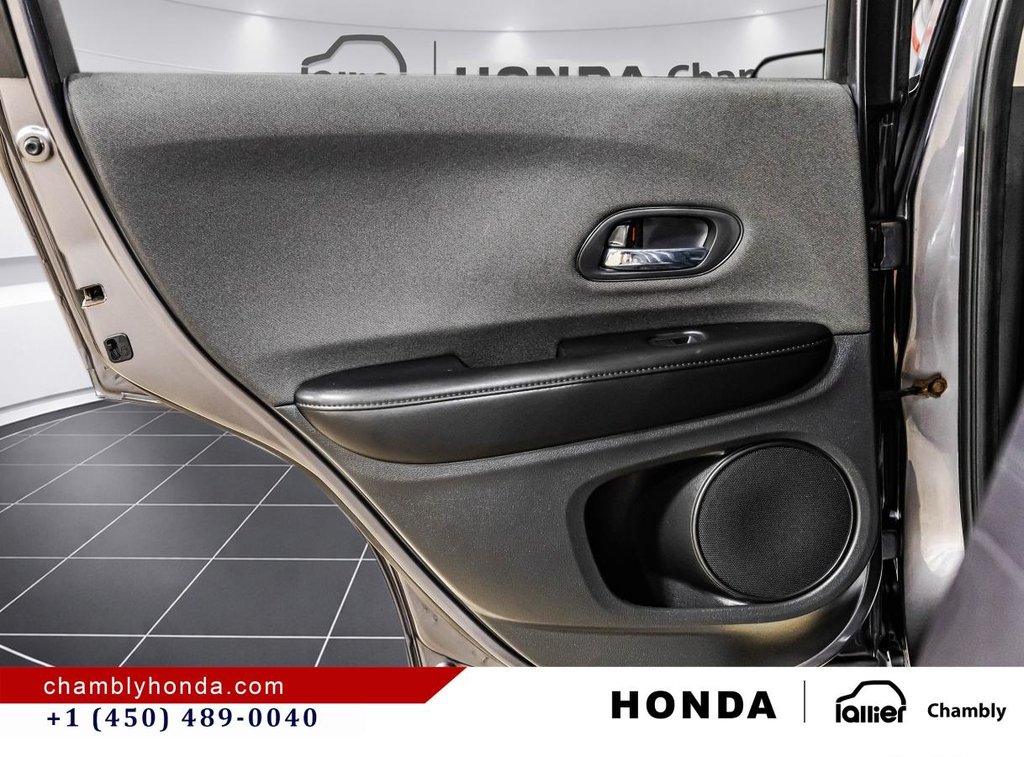 Honda HR-V LX AWD I 10 YEARS/200,000 KM WARRANTY** I MAGS I HEATED SEATS I CARPLAY I ACTIVE SECURITY 2021 à Montréal, Québec - 12 - w1024h768px