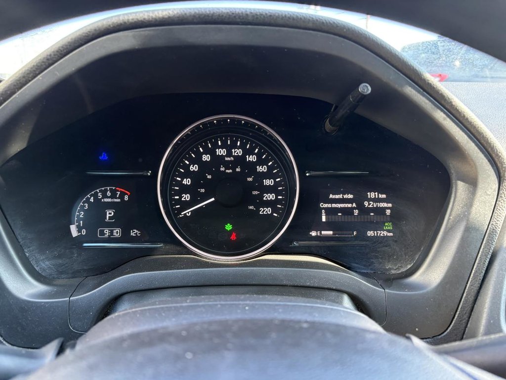2022 Honda HR-V LX  MAGS I CARPLAY I HEATED SEATS I CAMERA I ACTIVE SECURITY in Montréal, Quebec - 7 - w1024h768px