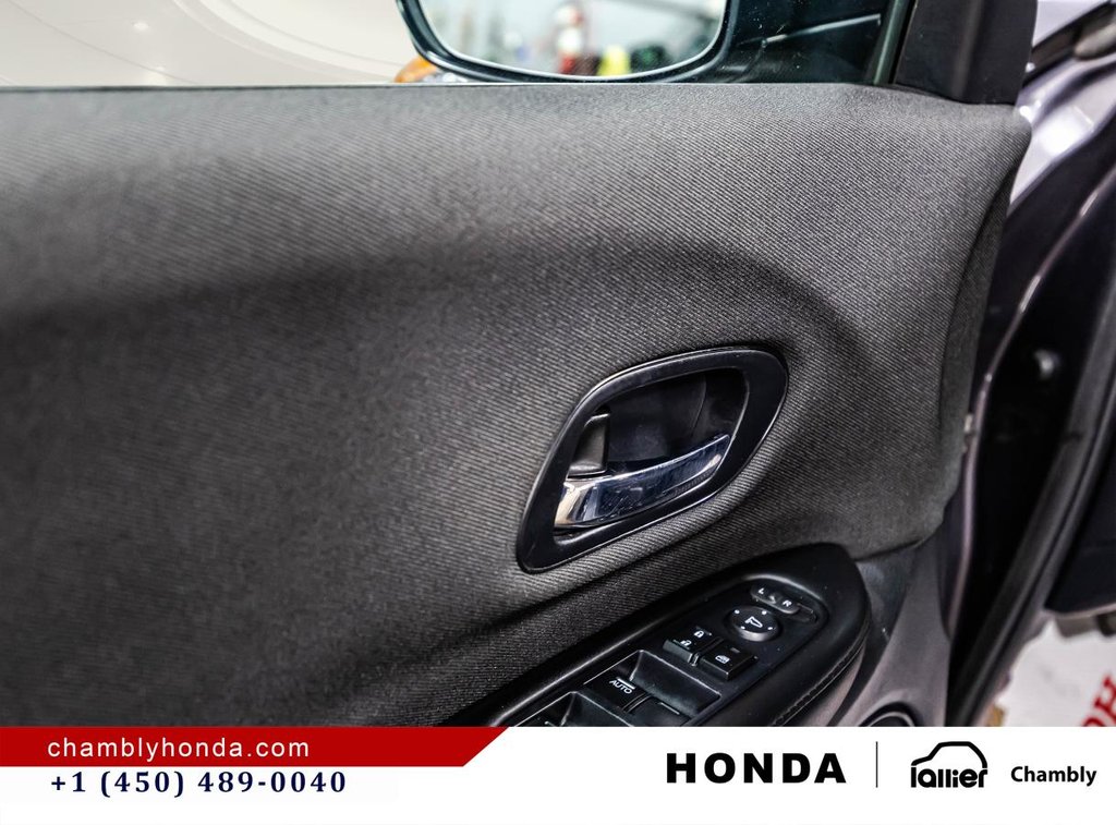 Honda HR-V LX  MAGS I CARPLAY I HEATED SEATS I CAMERA I ACTIVE SECURITY 2022 à Montréal, Québec - 11 - w1024h768px