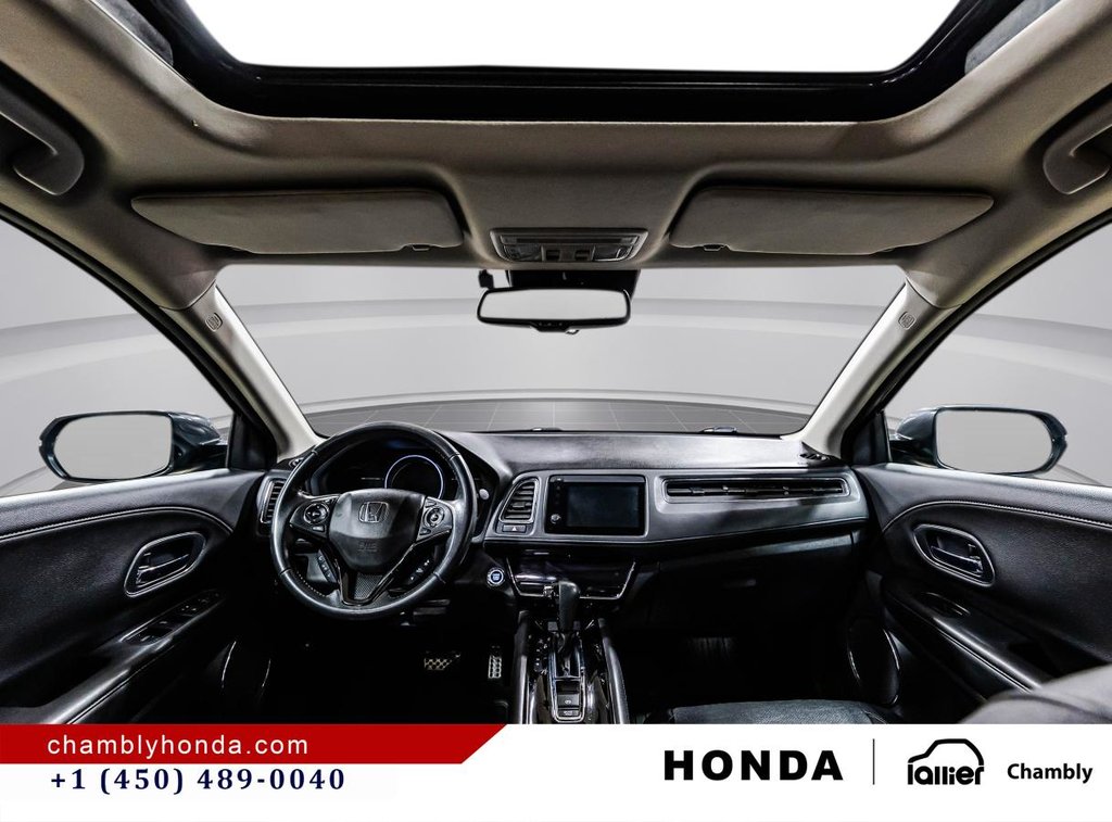 2022 Honda HR-V Touring AWD LEATHER I MAG I CARPLAY I HEATED SEATS I SUNROOF I GPS I ACTIVE SECURITY in Montréal, Quebec - 15 - w1024h768px