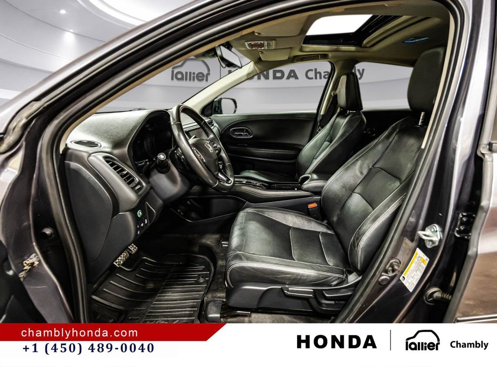 2022 Honda HR-V Touring AWD LEATHER I MAG I CARPLAY I HEATED SEATS I SUNROOF I GPS I ACTIVE SECURITY in Montréal, Quebec - 20 - w1024h768px