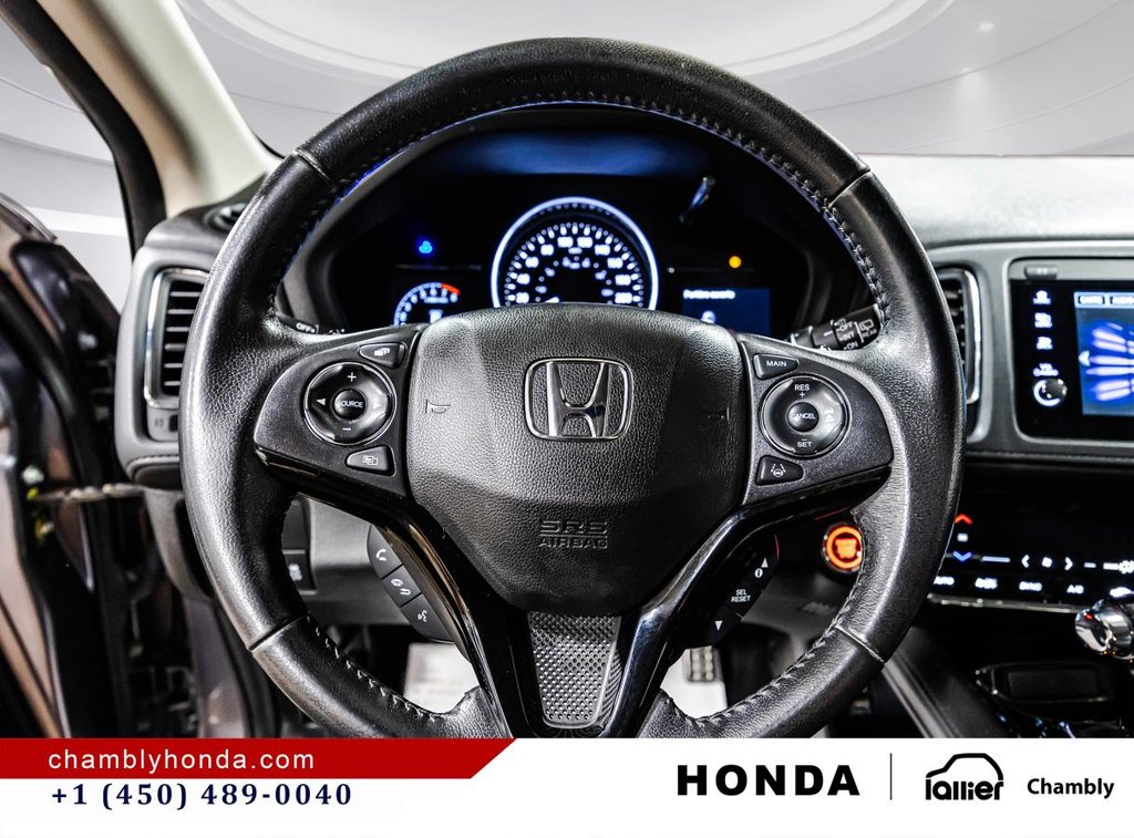 2022 Honda HR-V Touring AWD LEATHER I MAG I CARPLAY I HEATED SEATS I SUNROOF I GPS I ACTIVE SECURITY in Montréal, Quebec - 23 - w1024h768px