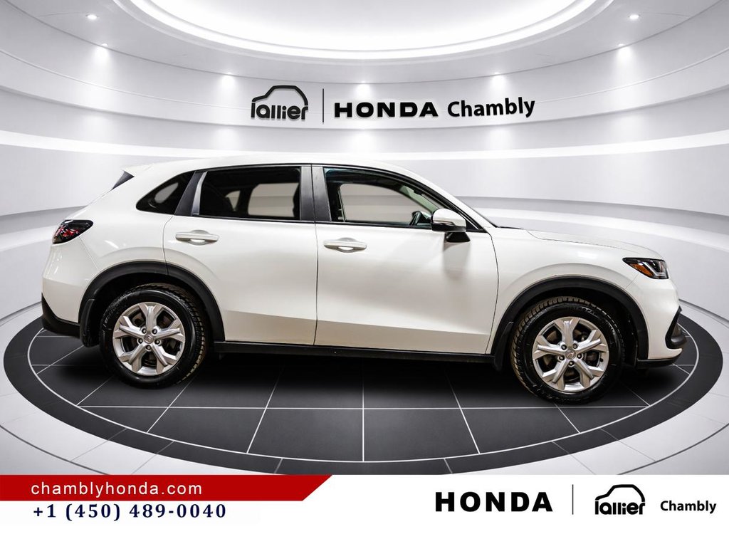 2023 Honda HR-V LX 2WD CVT in Montréal, Quebec - 8 - w1024h768px