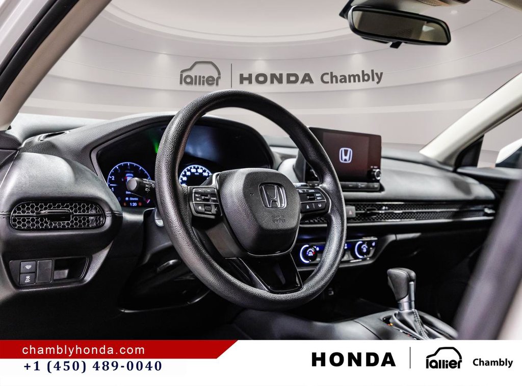 2023 Honda HR-V LX 2WD CVT in Montréal, Quebec - 19 - w1024h768px