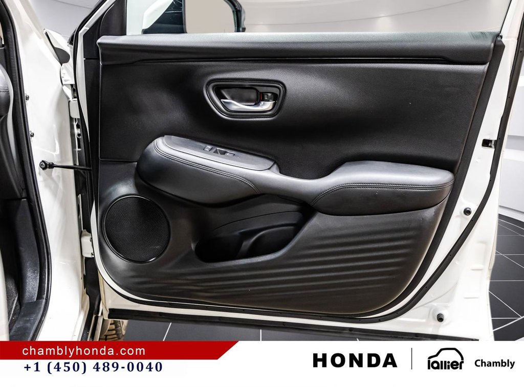 2023 Honda HR-V LX 2WD CVT in Montréal, Quebec - 16 - w1024h768px