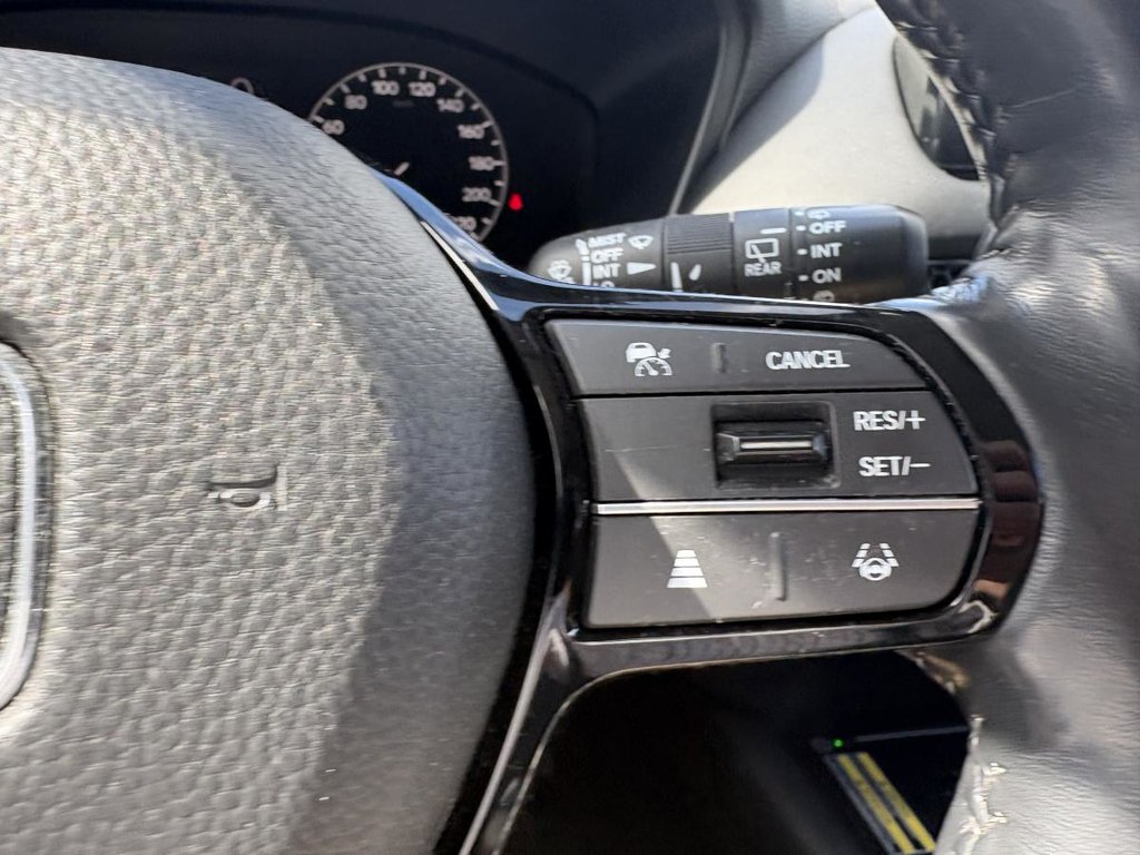 2023 Honda HR-V EX-L Navi AWD I SUNROOF I CARPLAY I MAGS I STARTER I HEATED SEATS & STEERING WHEEL I LEATHER in Montréal, Quebec - 8 - w1024h768px