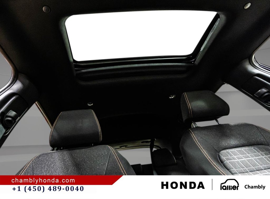 2023 Honda HR-V Sport AWD SUNROOF I MAGS I STARTER I HEATED SEATS & STEERING WHEEL I ACTIVE SECURITY in Montréal, Quebec - 18 - w1024h768px