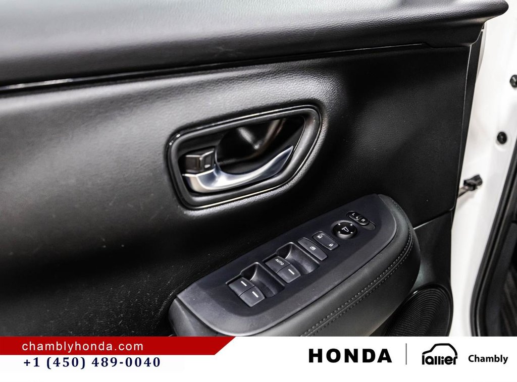 Honda HR-V LX AWD I MAGS I STARTER I HEATED SEATS I CARPLAY I ACTIVE SECURITY 2023 à Montréal, Québec - 11 - w1024h768px