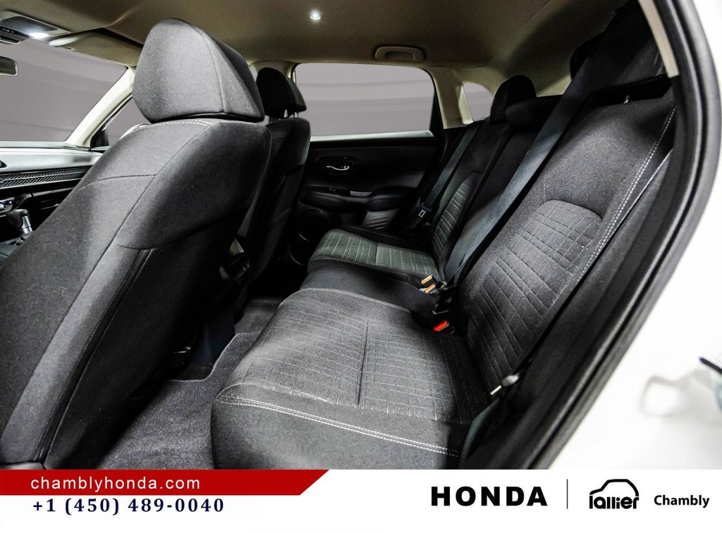 Honda HR-V LX AWD I MAGS I STARTER I HEATED SEATS I CARPLAY I ACTIVE SECURITY 2023 à Montréal, Québec - 13 - w1024h768px