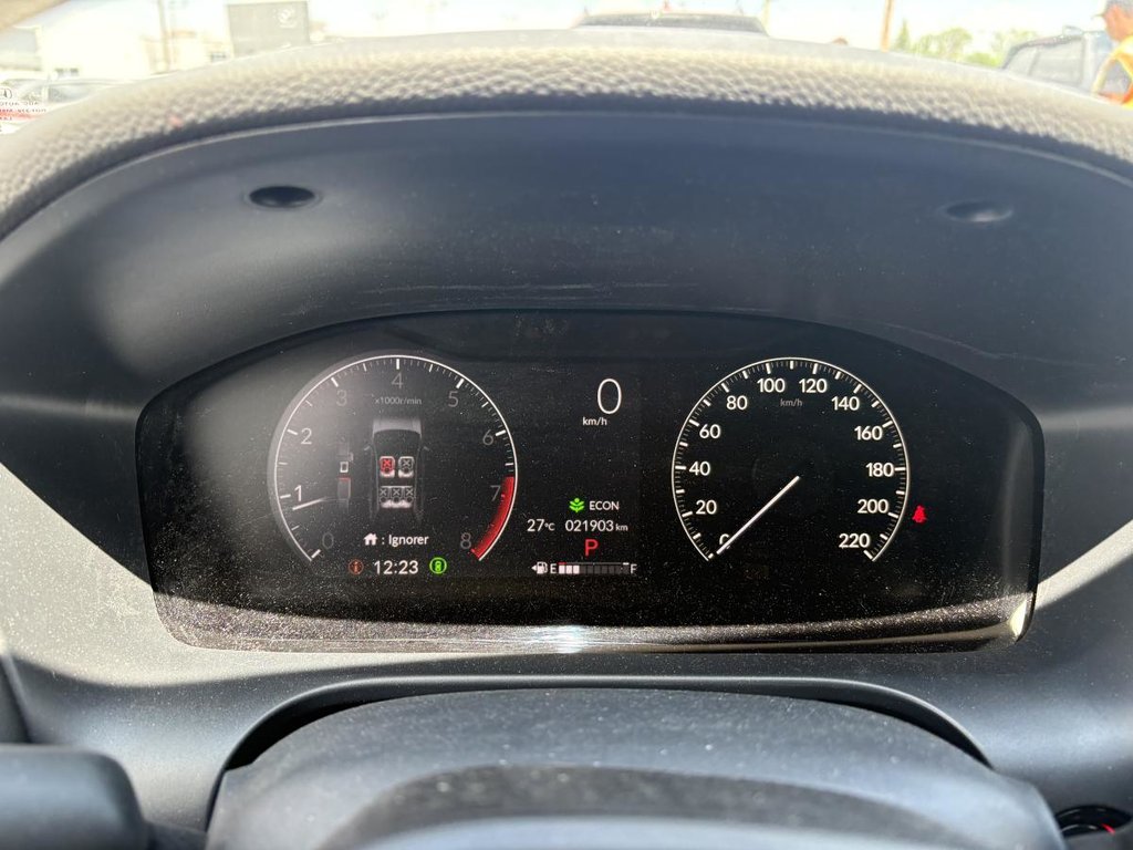 Honda HR-V LX AWD 22,000 KM!!! I MAGS I CARPLAY I HEATED SEATS I STARTER I ACTIVE SECURITY 2023 à Montréal, Québec - 7 - w1024h768px