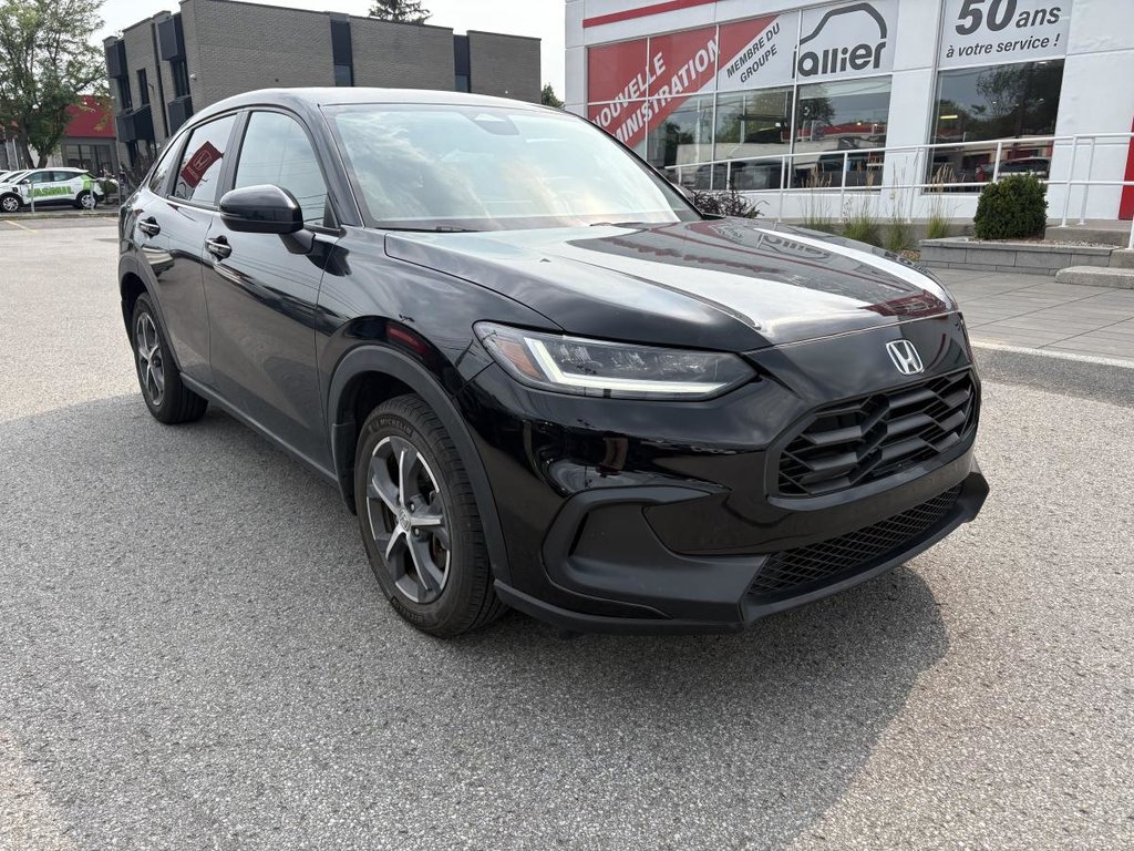 2023 Honda HR-V Sport AWD SUNROOF I MAGS I CARPLAY I HEATED SEATS AND STEERING WHEEL I ACTIVE SECURITY in Montréal, Quebec - 3 - w1024h768px